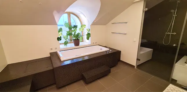 Professional renovation service image